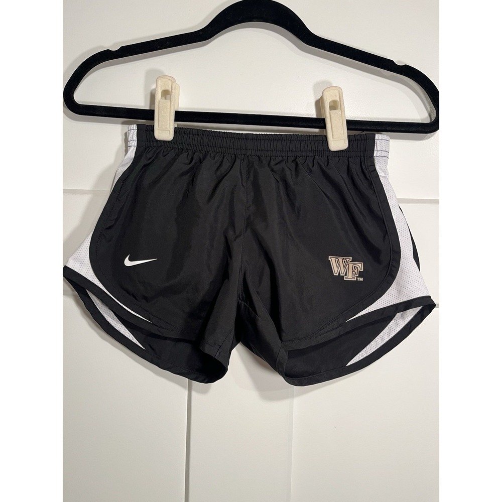 Nike Wake Forest Demon Deacons Women's Dri-FIT Tempo Shorts S Black NCAA